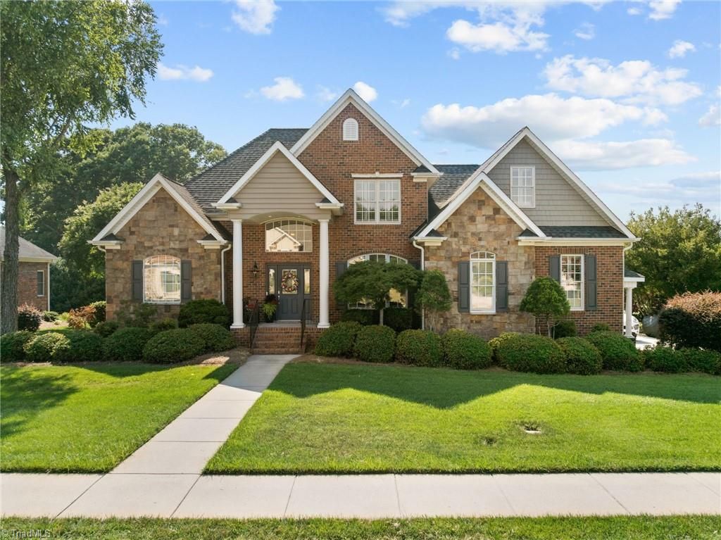 134 Carrington Lane, Winston-salem, NC 27107