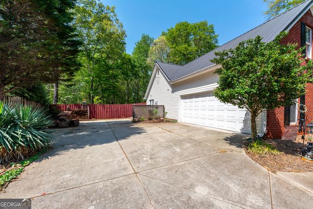 174 Lauren Marie Drive, Braselton, GA 30517