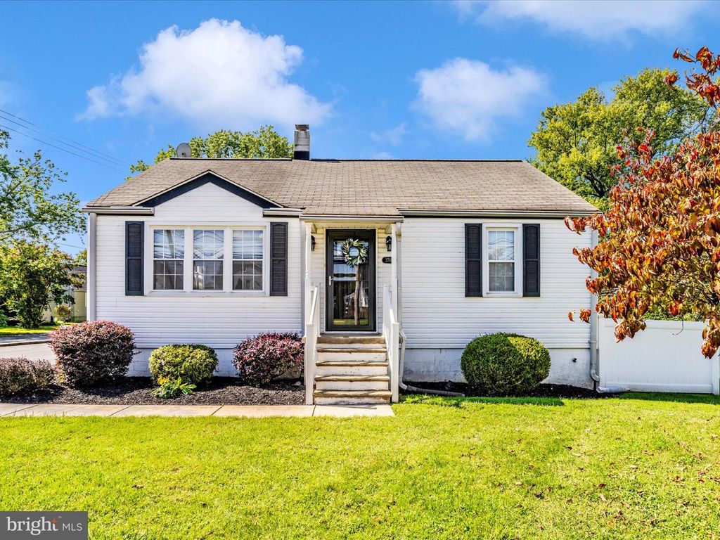 3707 NORTH POINT RD, Dundalk, MD 21222