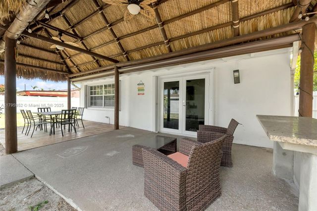 7295 W 14th Ct, Hialeah, FL 33014