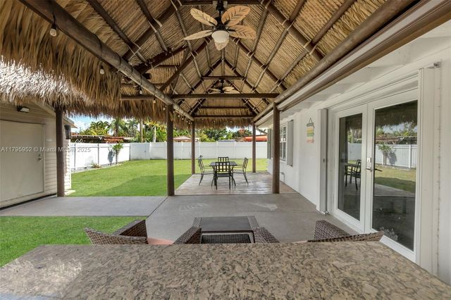 7295 W 14th Ct, Hialeah, FL 33014