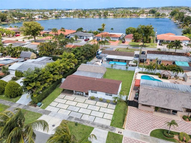 7295 W 14th Ct, Hialeah, FL 33014