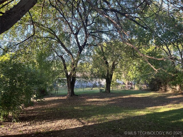 517 E 57th Street North, Tulsa, OK 74126