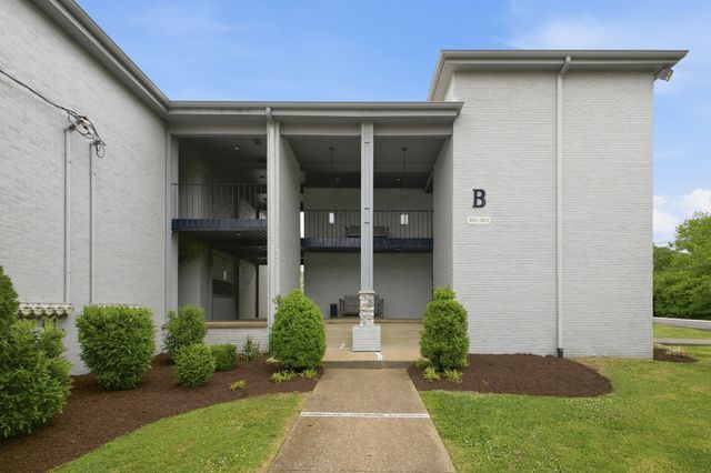 1900 Richard Jones Rd Apt B211, Nashville, TN 37215