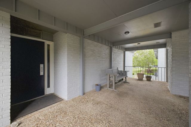 1900 Richard Jones Rd Apt B211, Nashville, TN 37215