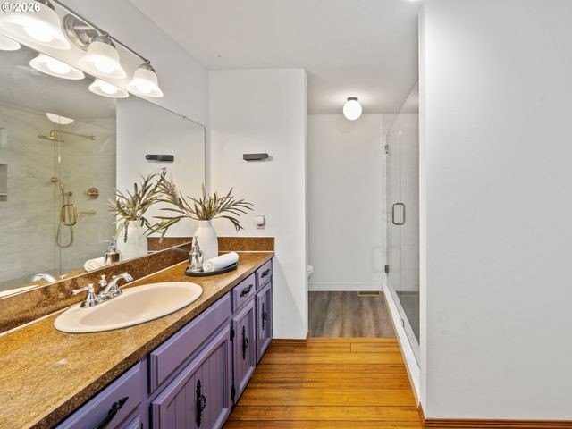 4724 LAMONT Ct, Lake Oswego, OR 97035
