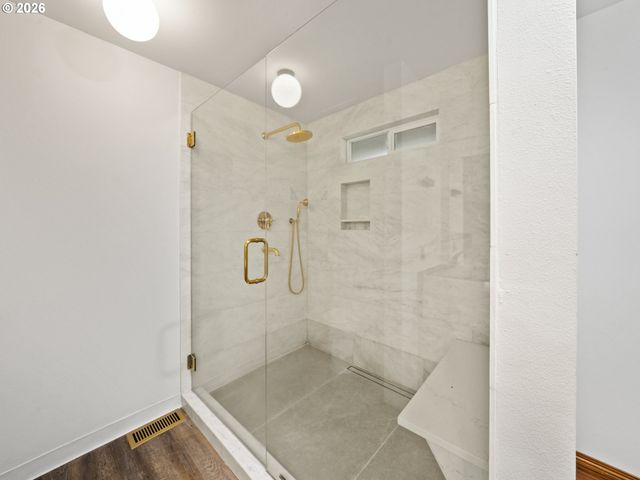 4724 LAMONT Ct, Lake Oswego, OR 97035