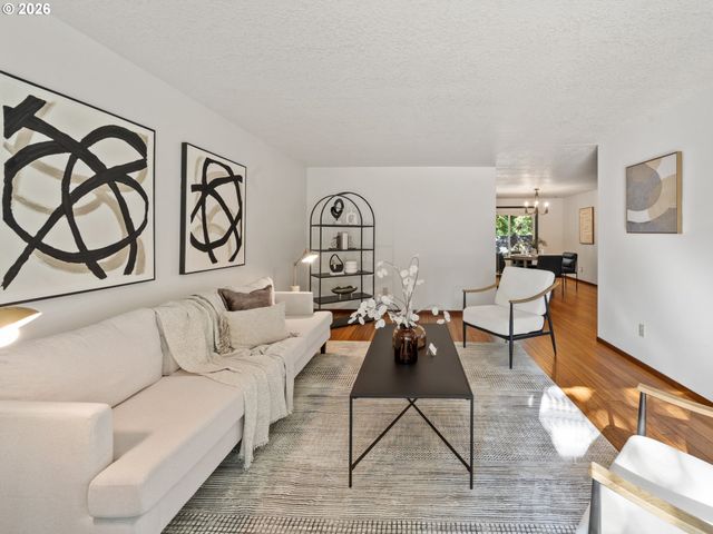4724 LAMONT Ct, Lake Oswego, OR 97035