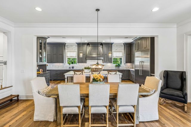 3719 Woodmont Blvd, Nashville, TN 37215