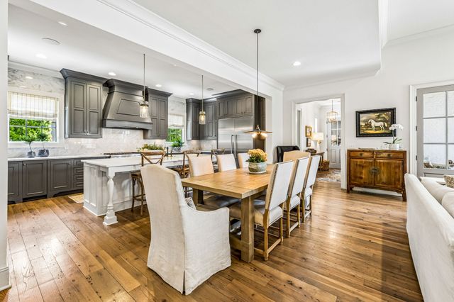 3719 Woodmont Blvd, Nashville, TN 37215