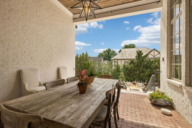 3719 Woodmont Blvd, Nashville, TN 37215