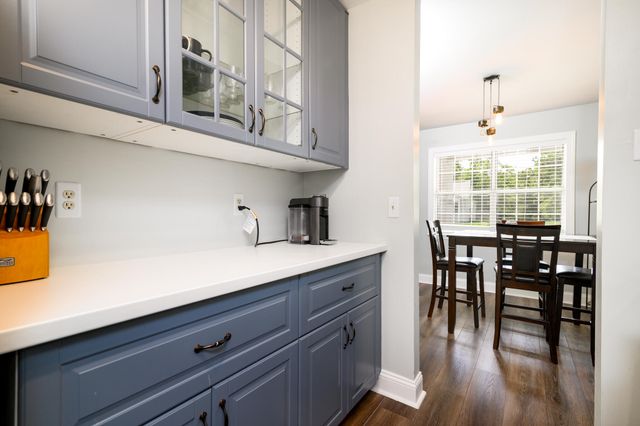 42 Woodleaf Court, Charleston, SC 29407