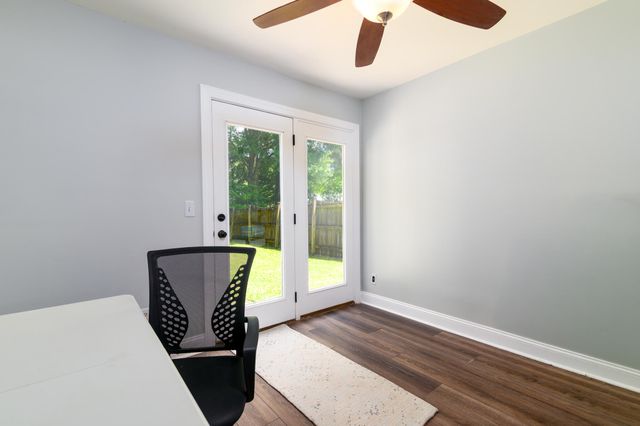 42 Woodleaf Court, Charleston, SC 29407