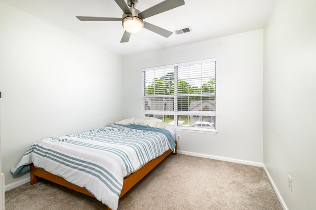 42 Woodleaf Court, Charleston, SC 29407