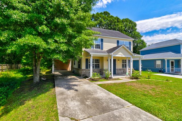 42 Woodleaf Court, Charleston, SC 29407