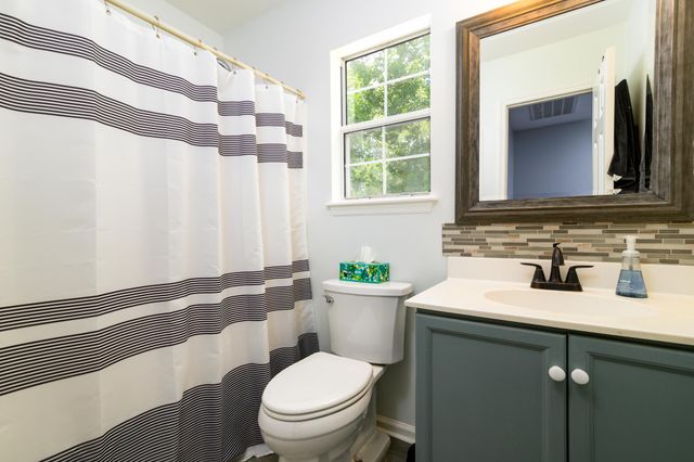 42 Woodleaf Court, Charleston, SC 29407