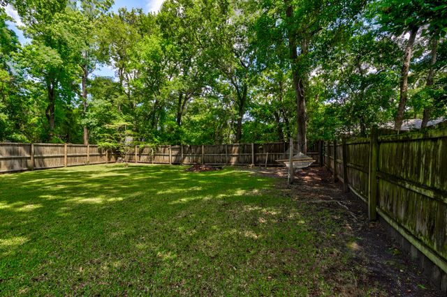 42 Woodleaf Court, Charleston, SC 29407