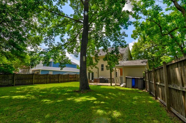 42 Woodleaf Court, Charleston, SC 29407