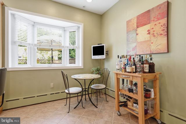 241 E HIGHLAND AVE, Philadelphia, PA 19118