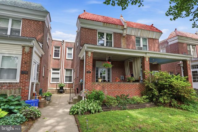 241 E HIGHLAND AVE, Philadelphia, PA 19118