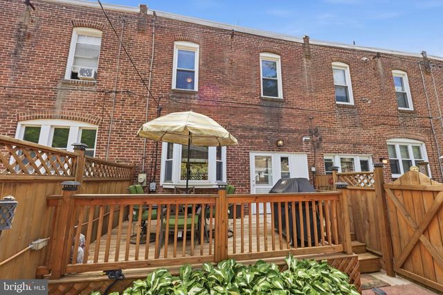 241 E HIGHLAND AVE, Philadelphia, PA 19118