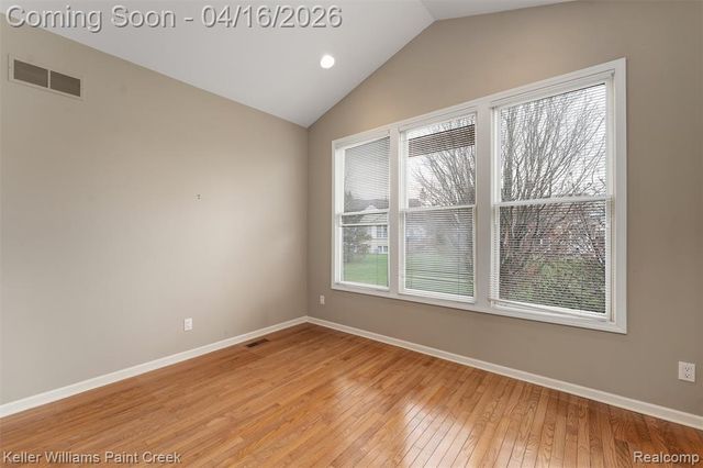 1685 Maple Creek Court, Rochester, MI 48306