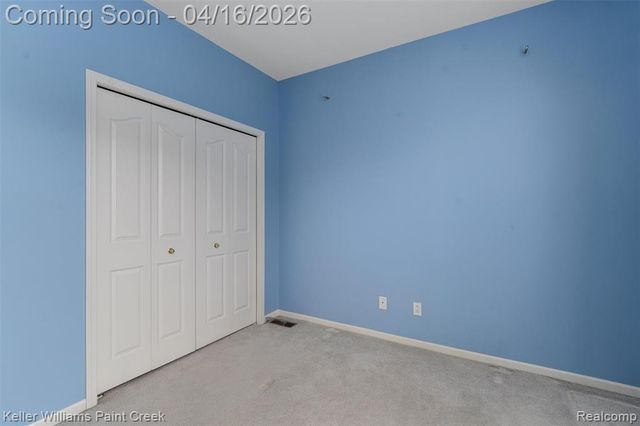 1685 Maple Creek Court, Rochester, MI 48306