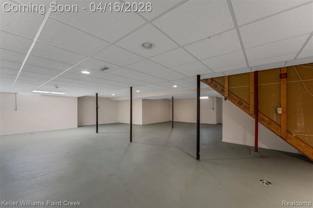 1685 Maple Creek Court, Rochester, MI 48306