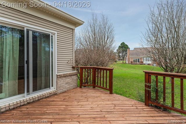 1685 Maple Creek Court, Rochester, MI 48306