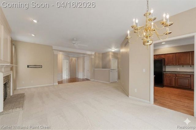 1685 Maple Creek Court, Rochester, MI 48306