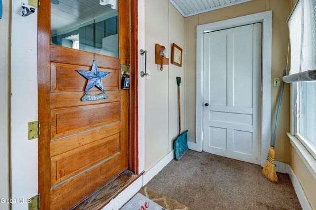 124 Auriesville Road, Glen, NY 12072