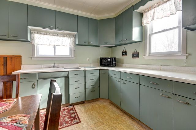 124 Auriesville Road, Glen, NY 12072