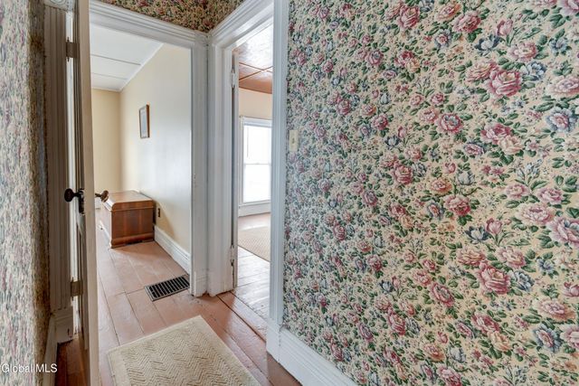 124 Auriesville Road, Glen, NY 12072