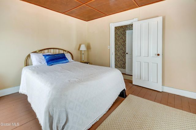 124 Auriesville Road, Glen, NY 12072