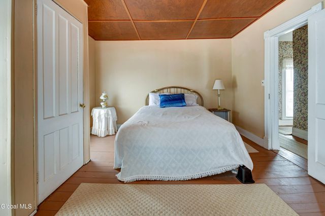 124 Auriesville Road, Glen, NY 12072