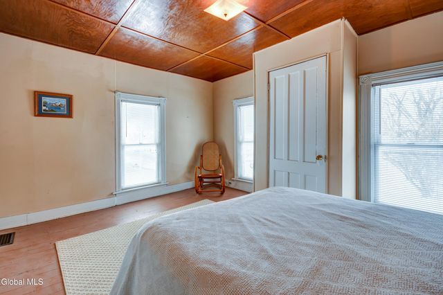 124 Auriesville Road, Glen, NY 12072