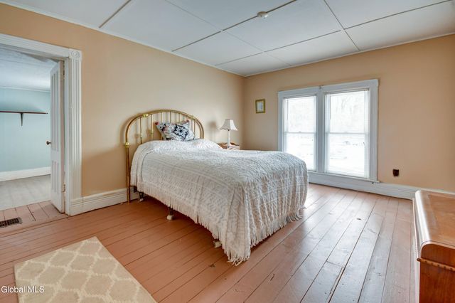 124 Auriesville Road, Glen, NY 12072