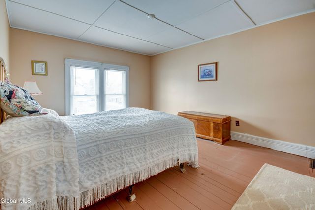 124 Auriesville Road, Glen, NY 12072