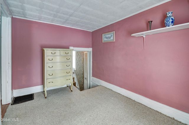 124 Auriesville Road, Glen, NY 12072