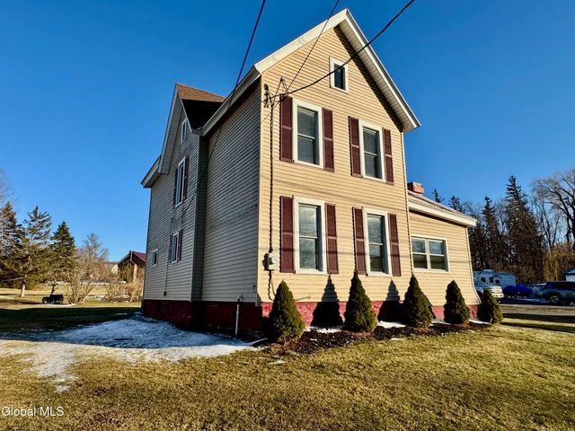 124 Auriesville Road, Glen, NY 12072