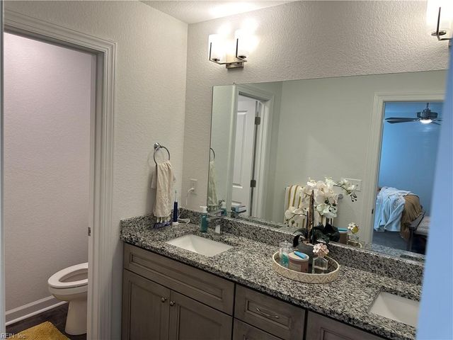 2414 Fieldsway DR, Chesapeake, VA 23320