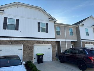 2414 Fieldsway DR, Chesapeake, VA 23320