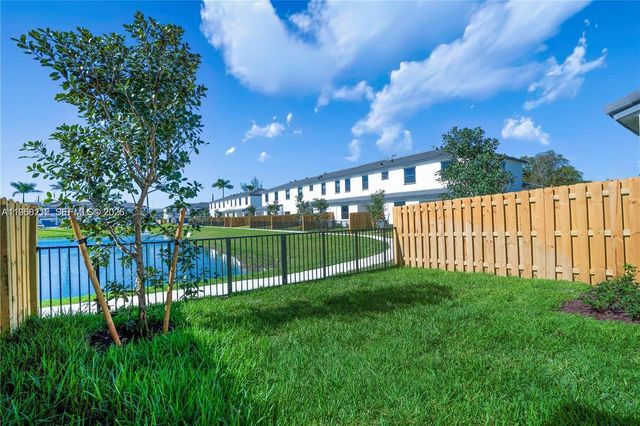 4941 Peacock Way 5838, Dania Beach, FL 33312