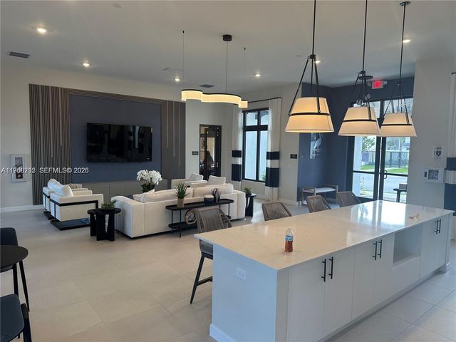 4941 Peacock Way 5838, Dania Beach, FL 33312