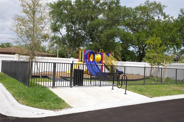 4941 Peacock Way 5838, Dania Beach, FL 33312