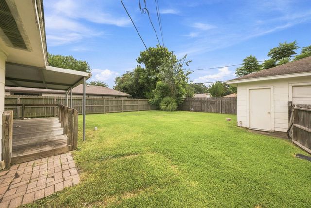 914 Martha Street, Deer Park, TX 77536