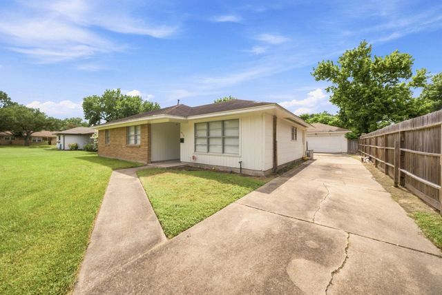 914 Martha Street, Deer Park, TX 77536