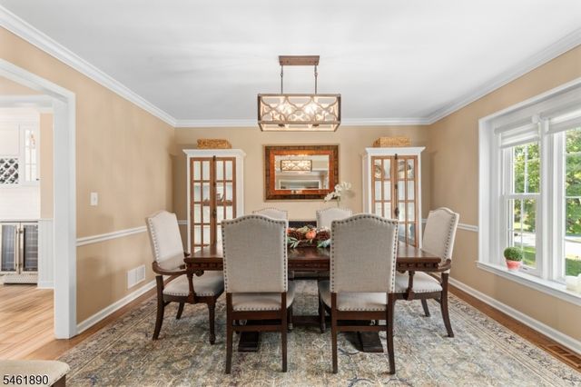 13 Larch Dr, Chester Boro, NJ 07930