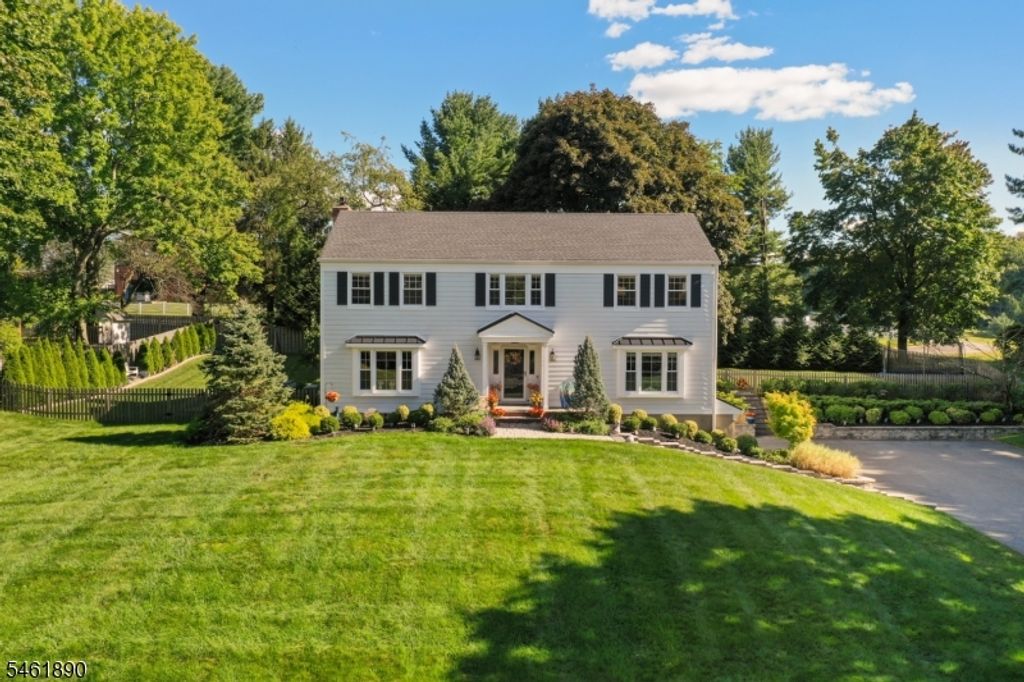 13 Larch Dr, Chester Boro, NJ 07930 — photo 3