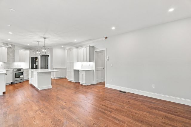 17 Winter Road Extension, Woburn, MA 01801